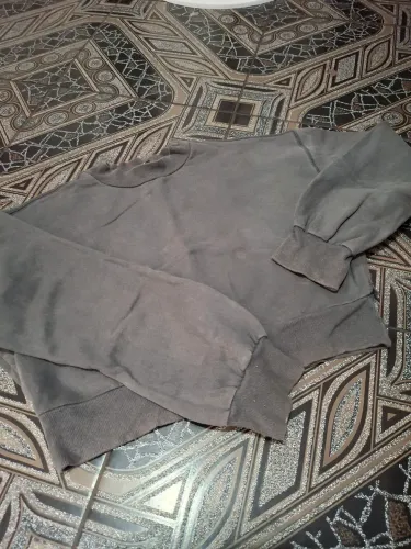 Moletom cropped cinza