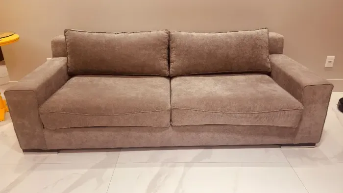 Sofá 2 lugares
