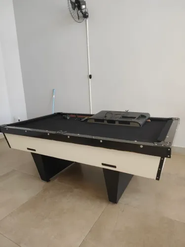 Vendo mesa de sinuca com pedra de Ardósia 