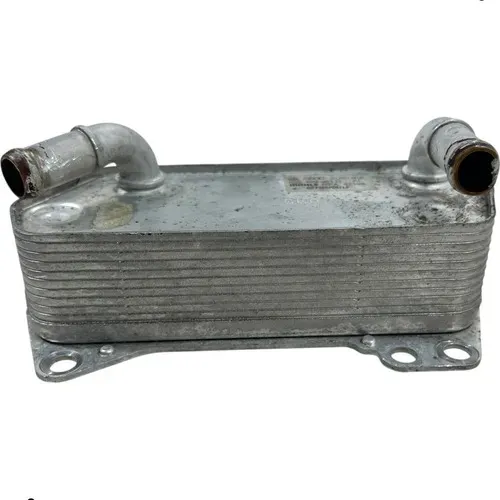 Radiador Resfriador Trocador Oleo Audi A3 1.8 2.0 2014 2016