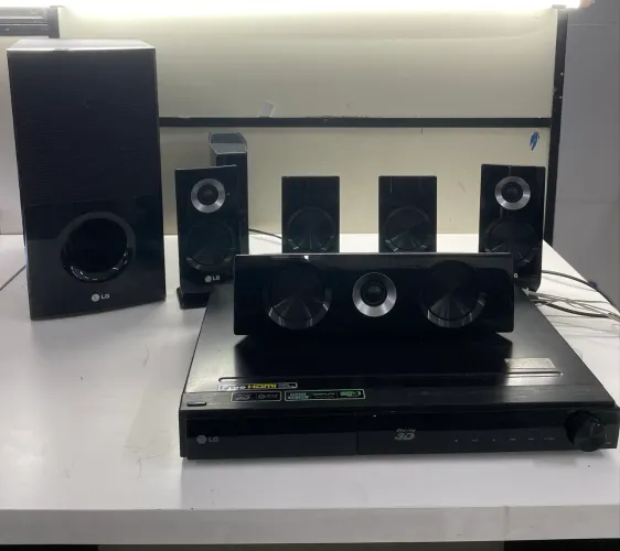 HOME THEATER LG