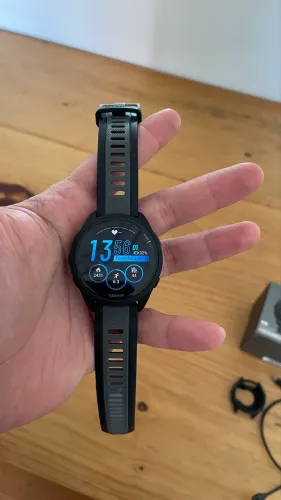 Garmin Forerunner 165 preto