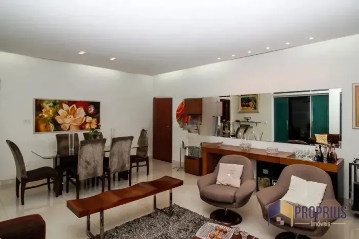 Apartamento à venda no Funcionários, BH Excelente apartamento à venda localizado no bairro