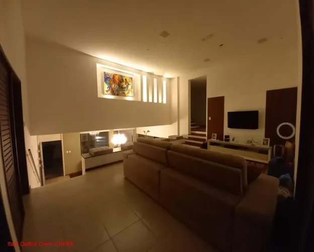 Excelente casa duplex, 5/4 sendo 3 suítes, 4 vagas, totalmente reformado, excelente locali