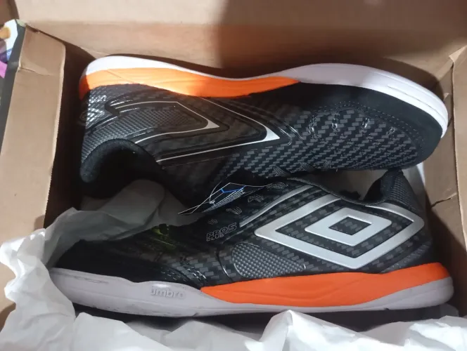 Umbro pro 5 club