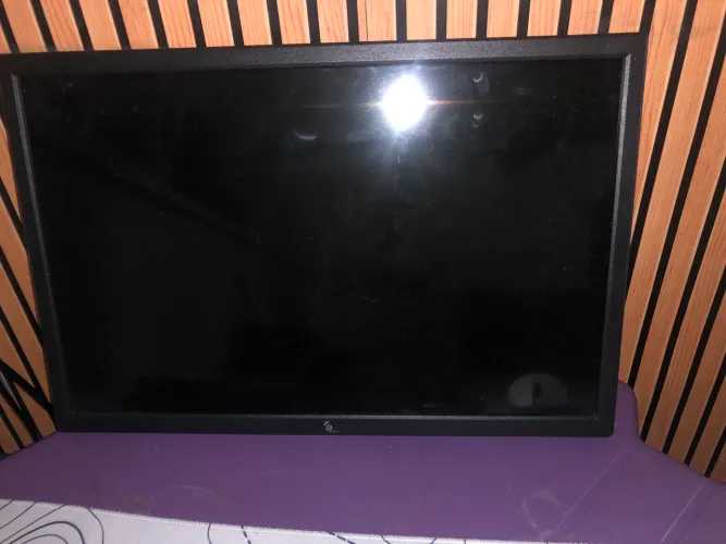 Monitor gamer de 60hz , tela de 21.5 , resolução de 1440x900