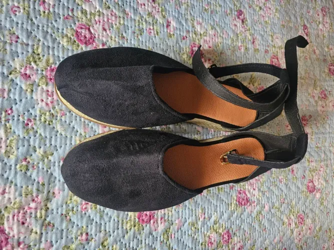 Sapato estilo anabella preto tamanho 40