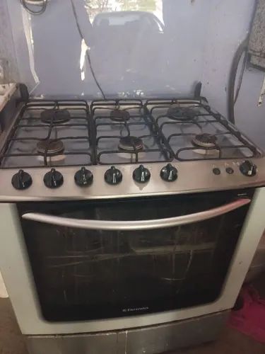 Vendo fogão elétrico 6 boca Electrolux 