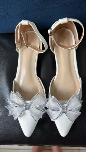Sapato branco noiva