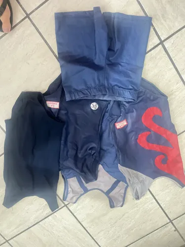 4 Bodies de Ginástica Artística + Short Infantil