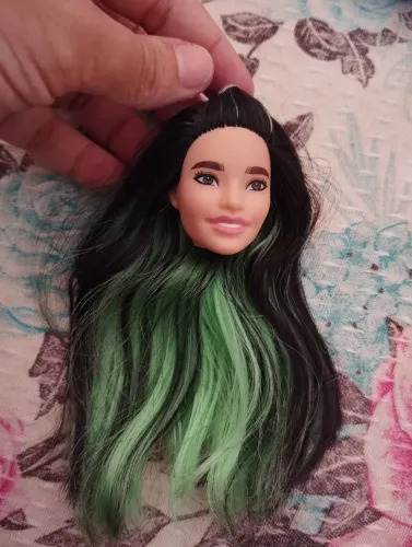 Somente cabeça de Barbie fashionista face molda alec