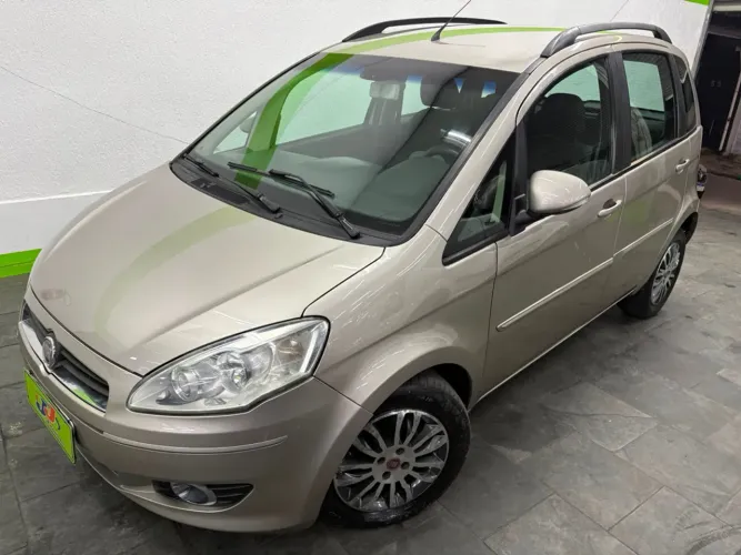 Fiat Idea Essence Dualogic 1.6 Flex 16V 5P 2012