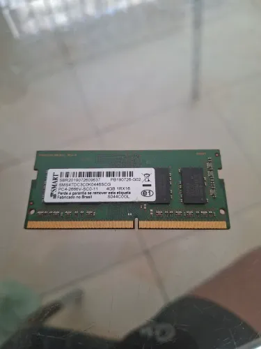 Vendo memórias ram ddr4 uma de 8gb e outra de 4gb em bom estado