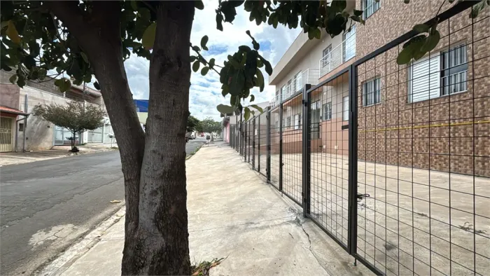 Studio para alugar com 1 quarto no condomínio Edficio Fabiana Muller, Indaiatuba - SP