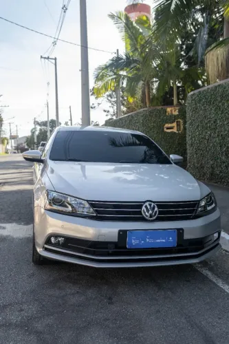 Volkswagen Jetta Highline 2.0 TSI 16V 4P Tiptronic 2016