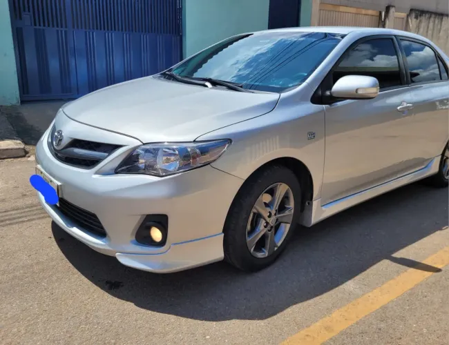 Toyota Corolla XRS 2.0 Flex 16V Aut. 2013