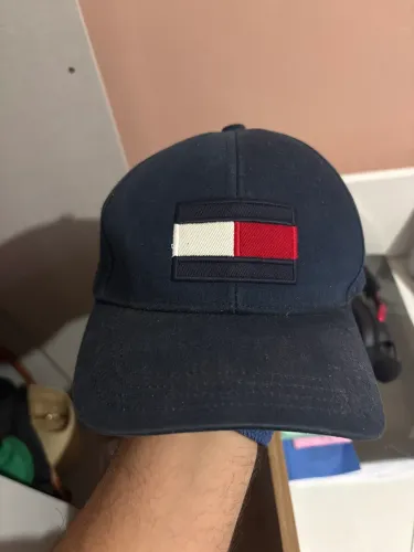 Boné Tommy Hilfiger