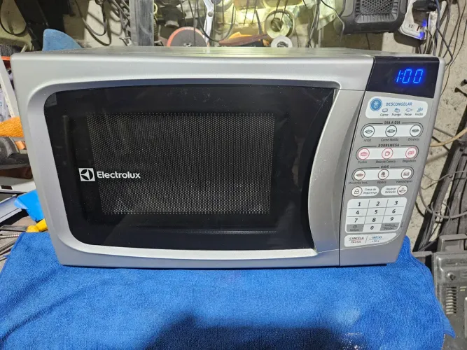 Micro-ondas Electrolux 20 litros