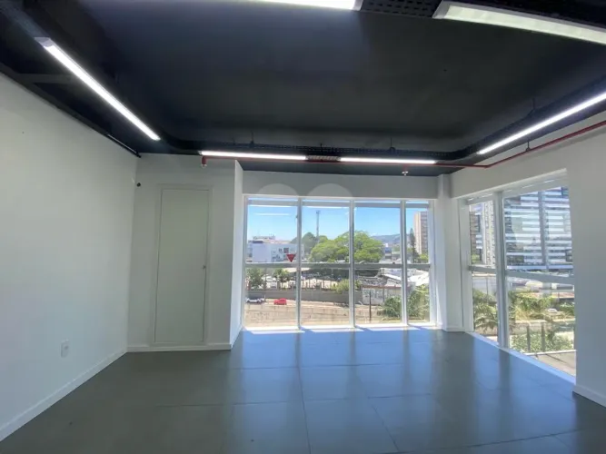 Salas à venda em Petrópolis - RS