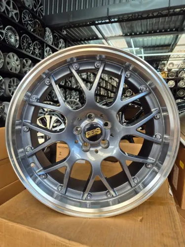 Jogo de rodas SPIIDO BBS aro 18 - 5x100 - NOVAS