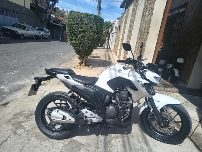 YAMAHA YS FAZER 250 2019 CONSERVADA