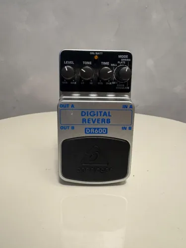 Pedal Reverb DR600 Digital Behringer