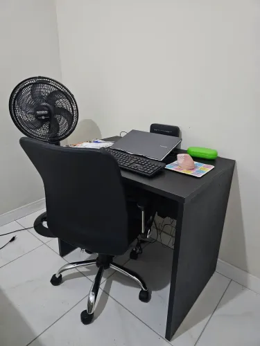 Mesa para home office