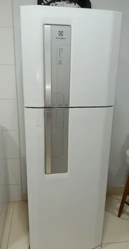Geladeira Electrolux DF42 Frost Free - 382 Litros - 220V