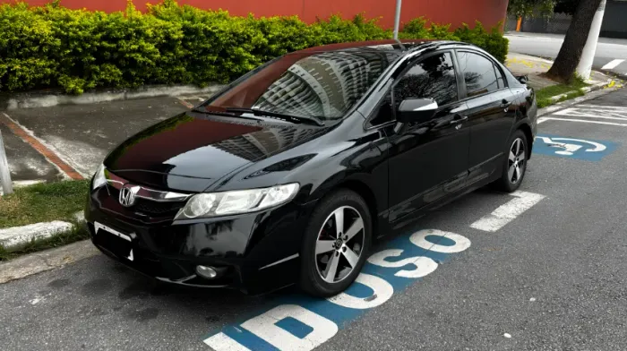 Honda Civic Sedan LXS 1.8/1.8 Flex 16V Aut. 4P 2010