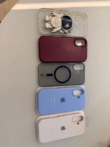 Capas de iPhone 17