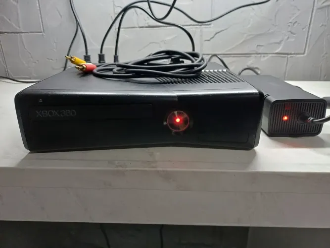 Xbox 360 com defeito 