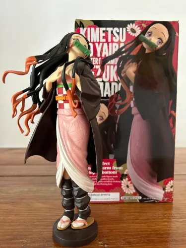 Nezuko Kamado, personagem da série de anime e mangá Demon Slayer: Kimetsu no Yaiba.novo