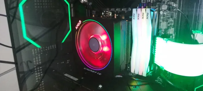 Cooler AMD Wraith Prism RGB - Completo com Cabos (Novo)