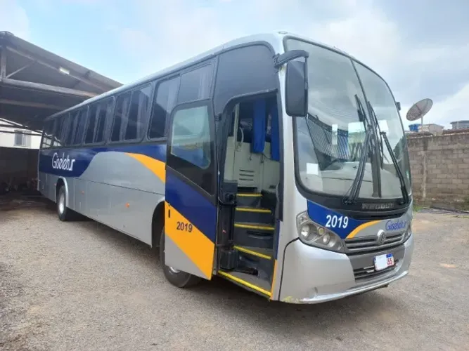 ÔNIBUS RODOVIÁRIO VW/17230EOD NEOBUS SROD ANO 2011/2011 TODO REVISADO, DOCUMENTAÇÃO EM DIA