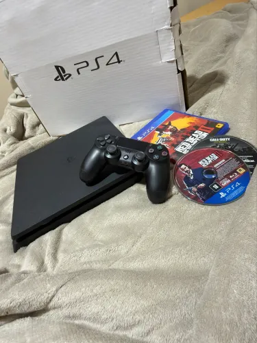 PS4 Slim