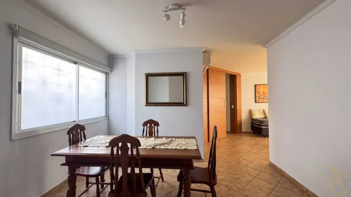 Apartamento para locação - 2 quartos - Centro - Florianópolis, SC.