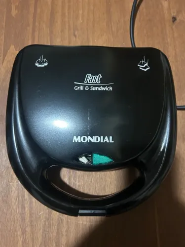 Sanduicheira mondial