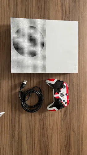 XBOX ONE S 1TB