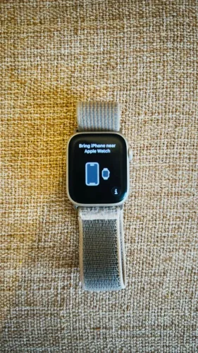 Apple Watch séries 8 45 mm Starlight