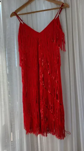 Vestido de carnaval vermelho bordado paetê e franjas 40/42