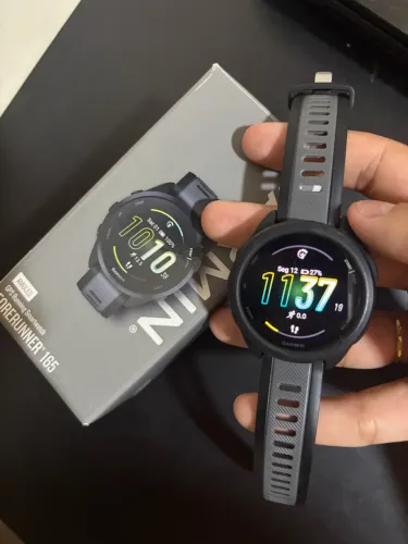 Vendo Garmin Forerunner 165