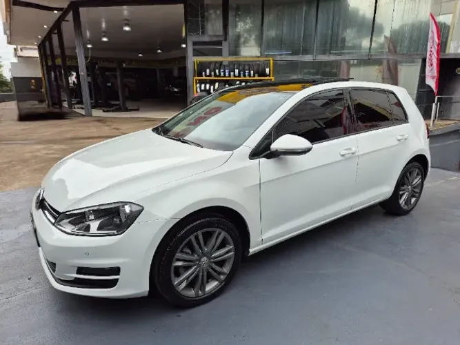 Volkswagen Golf Comfortline 1.0 TSI Total Flex Mec. 2017