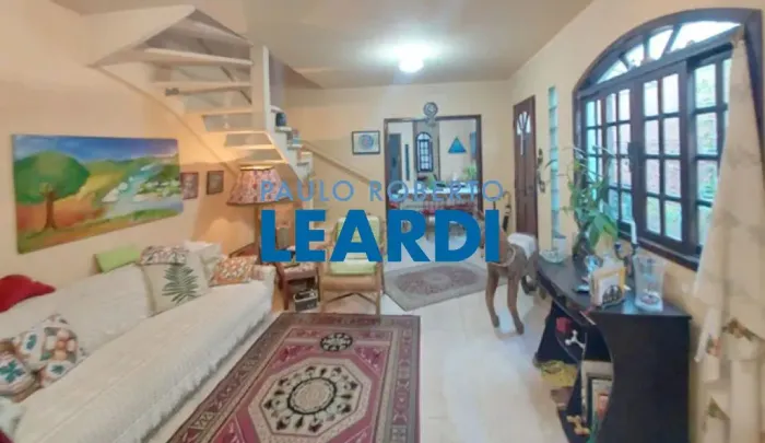 CASA ASSOBRADADA - LAPA DE BAIXO - SP