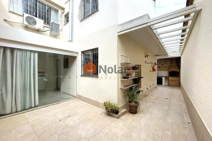 Área privativa á venda de 3 quartos com suíte e 2 vagas no bairro Fernão Dias em Belo Hori