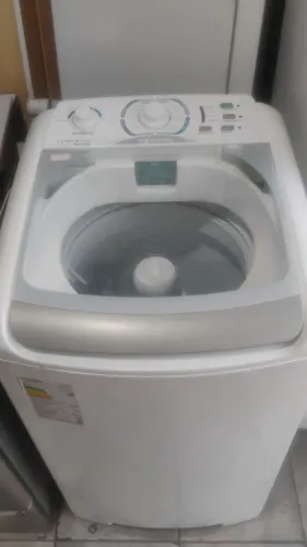 Vendo máquina de lavar Eletrolux 790,00 funcionando perfeitamente garantia 90 dias