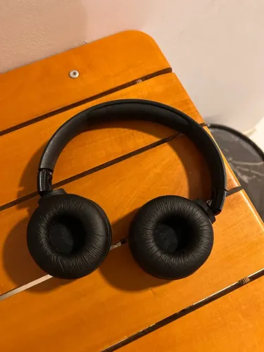 JBL Tune 520BT