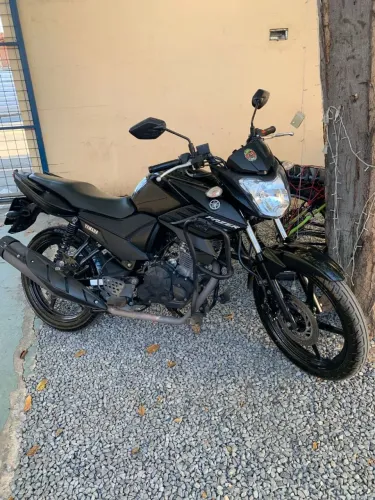 Fazer 150 2022 em perfeito estado 