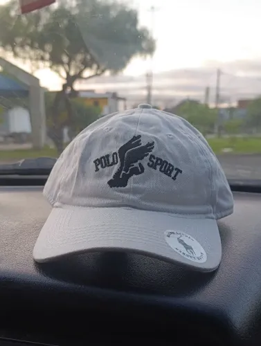 oportunidade : boné polo novo