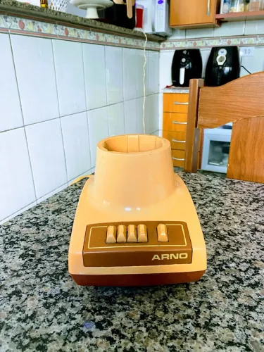 Liquidificador Arno anos 80