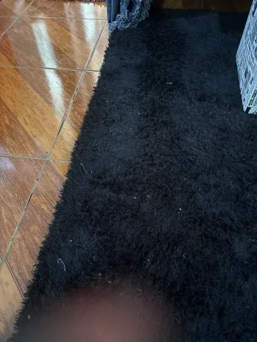 Tapete preto 2,50cm de comprimento por 2,00cm largura 